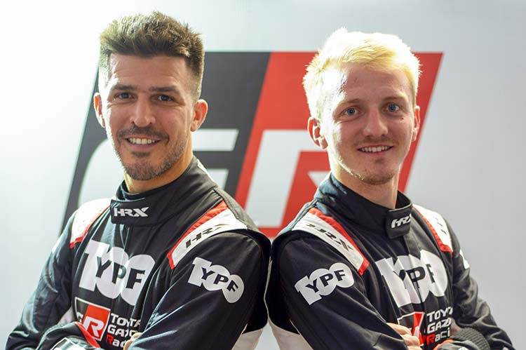Rossi y Jakos, los pilotos oficiales de Toyota en el TC.