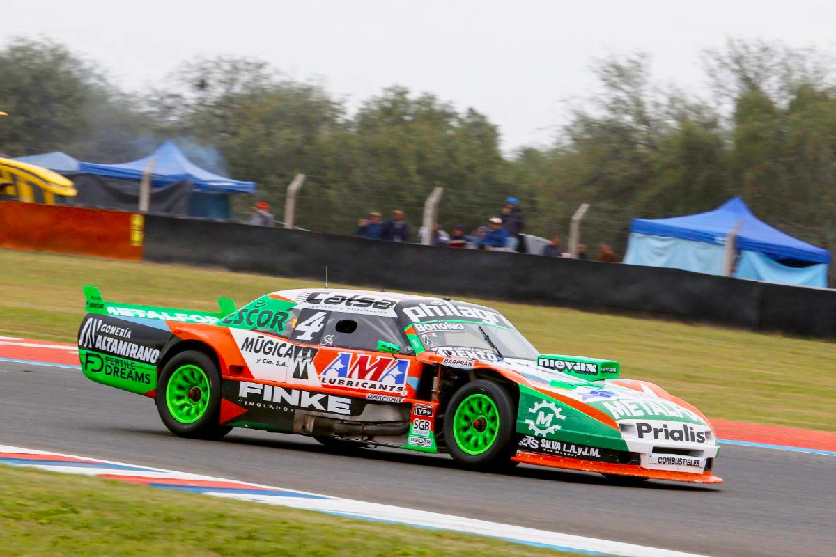 Dodge en la pista