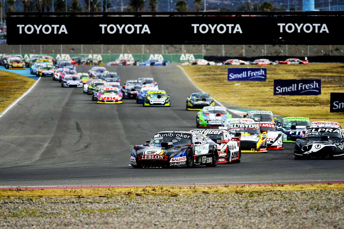 Pelotón de TC en San Juan.