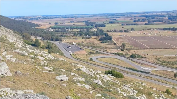 Panorámica de los boxes de Balcarce