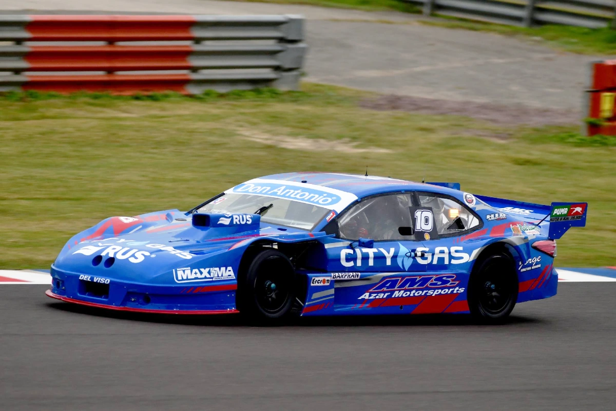 Diego Azar ganó la Final del TC Pista en Buenos Aires.