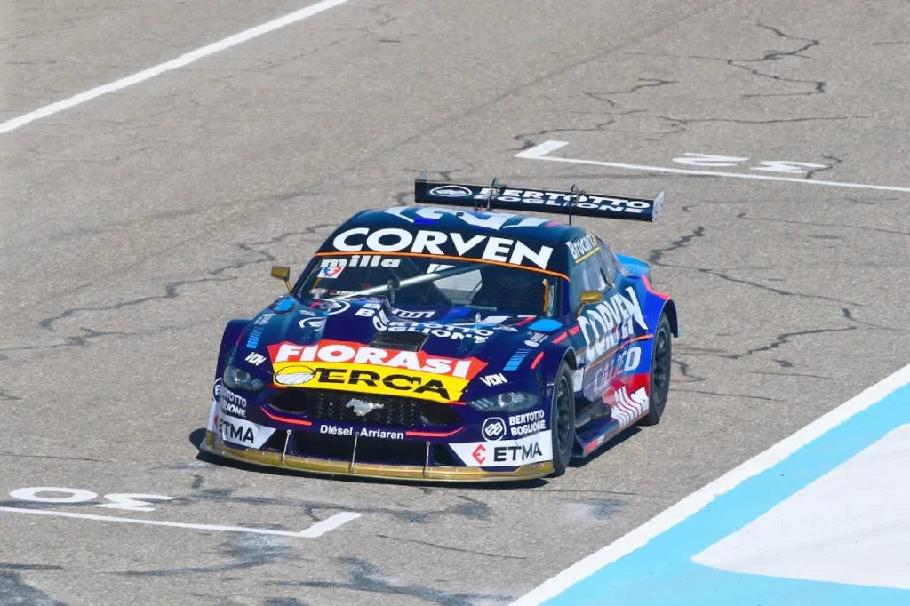 Ford Mustang de Manu Urcera.