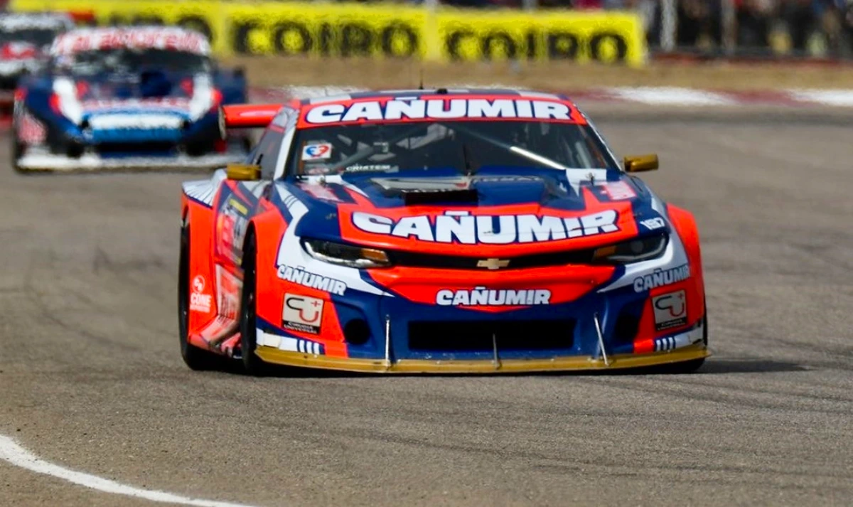 Camaro en la pista