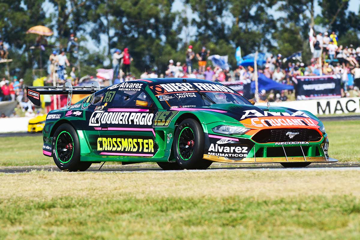 Mustang de Jonito De Benedictis.