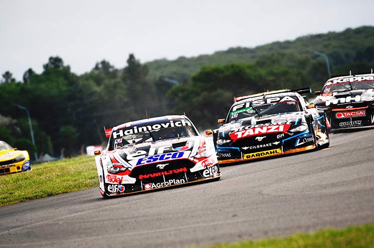 Mustang de Werner y Santero. 